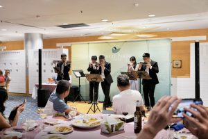 東方高爾夫俱樂部邀演